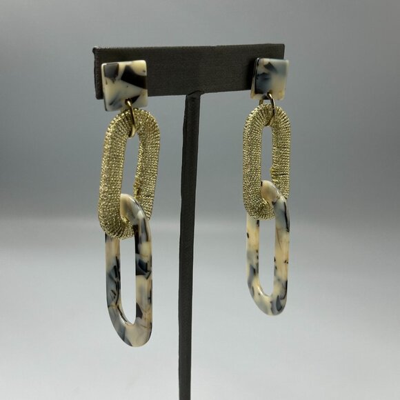 3/$30 Chain Link Dangle Earrings Gold Tone Marble Acrylic Geometric Drop 3 Inch - Picture 2 of 8